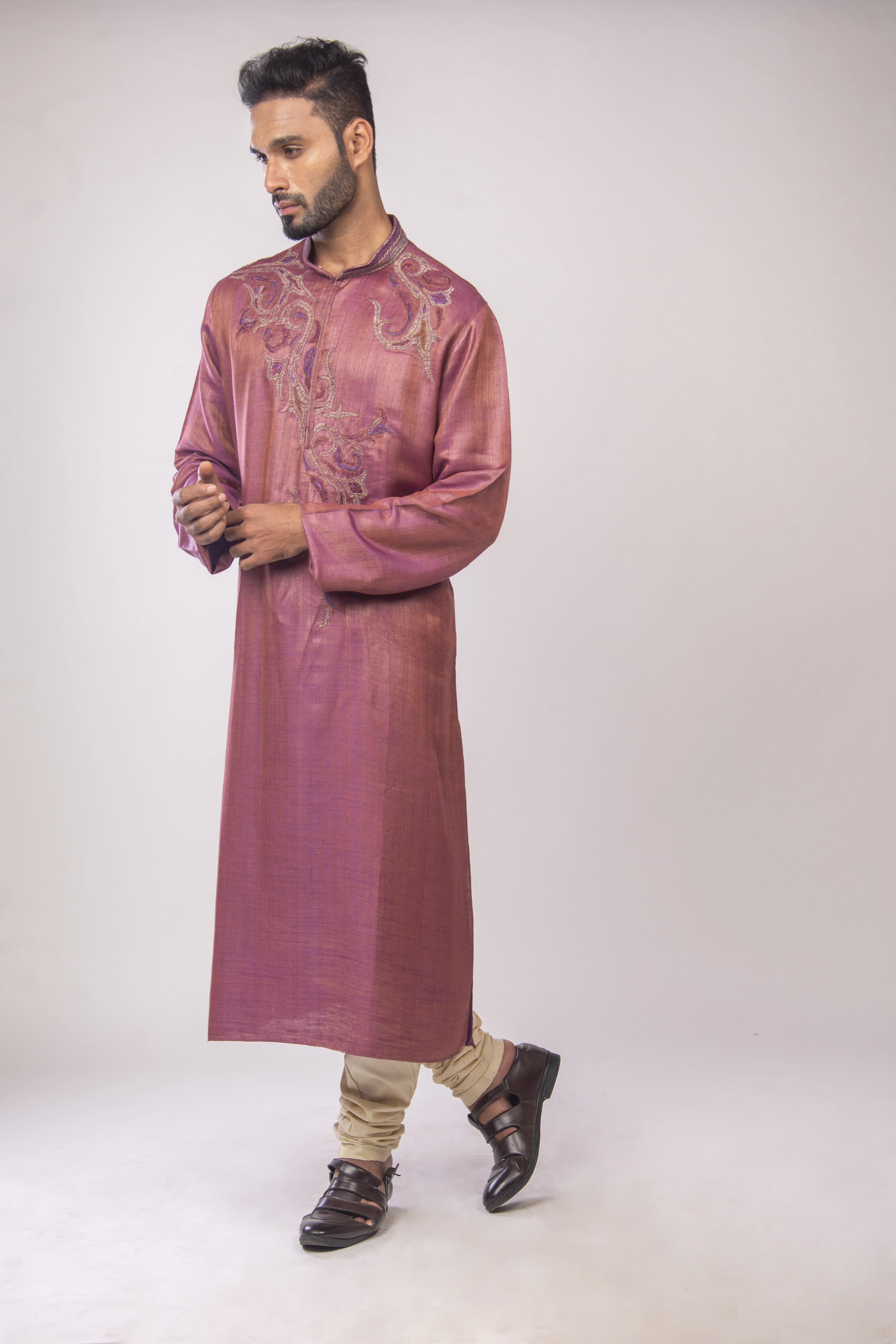 Onion Pink Kurta with Diagonal Resham Embroidery